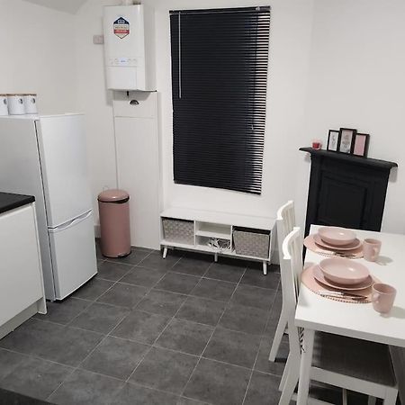 Nice Cosy Flat. Walking Distance To City Νότιγχαμ Εξωτερικό φωτογραφία