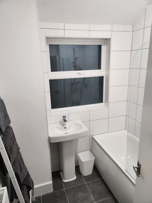 Nice Cosy Flat. Walking Distance To City Νότιγχαμ Εξωτερικό φωτογραφία