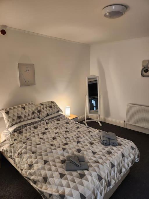 Nice Cosy Flat. Walking Distance To City Νότιγχαμ Εξωτερικό φωτογραφία